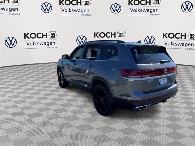 new 2024 Volkswagen Atlas car, priced at $42,207