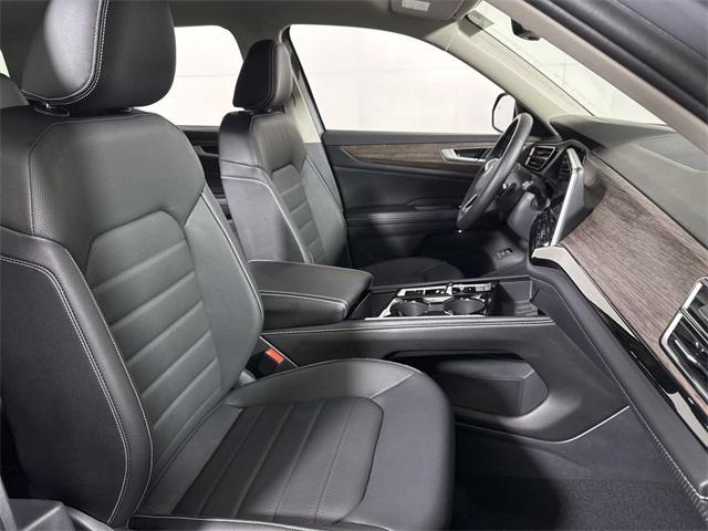 new 2025 Volkswagen Atlas car, priced at $47,911