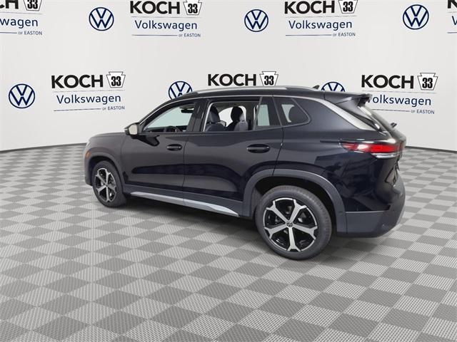 new 2025 Volkswagen Tiguan car, priced at $35,521