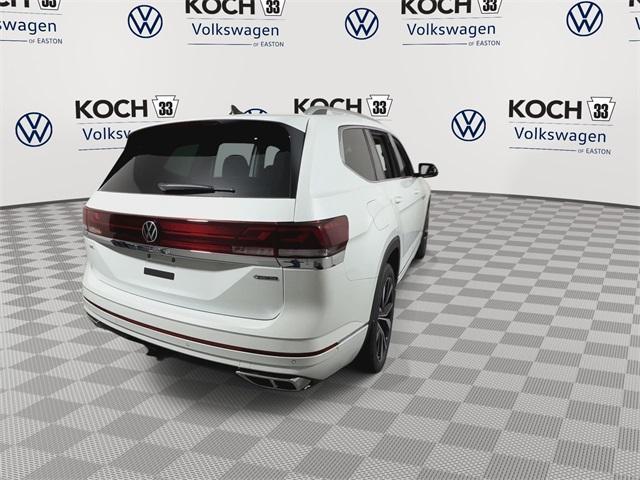 new 2025 Volkswagen Atlas car, priced at $53,921