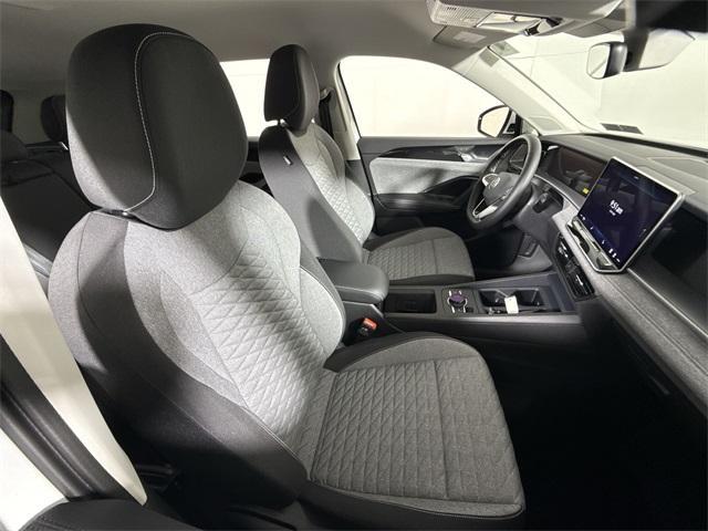new 2025 Volkswagen Tiguan car, priced at $32,826
