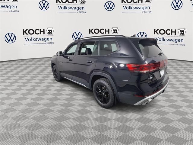 new 2026 Volkswagen Atlas car, priced at $50,197