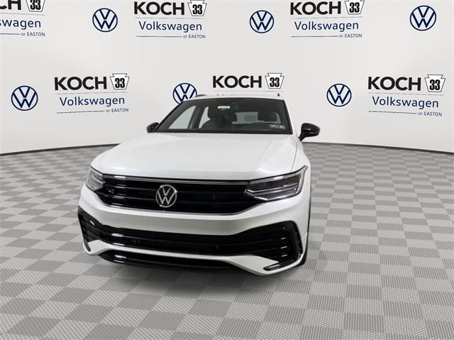 new 2024 Volkswagen Tiguan car, priced at $35,256