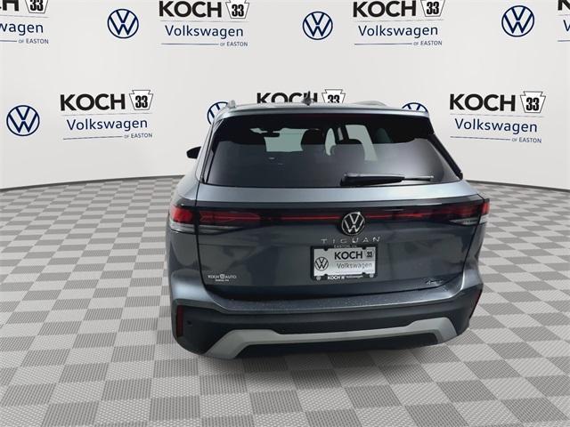 new 2025 Volkswagen Tiguan car, priced at $31,286