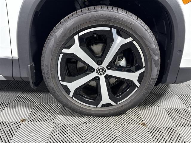 new 2025 Volkswagen Tiguan car, priced at $31,961