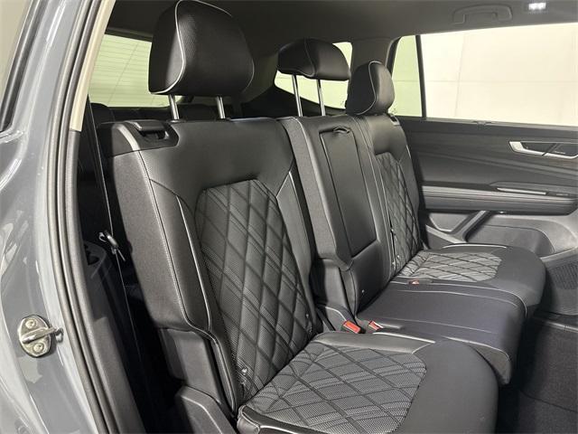 new 2026 Volkswagen Atlas car, priced at $56,703