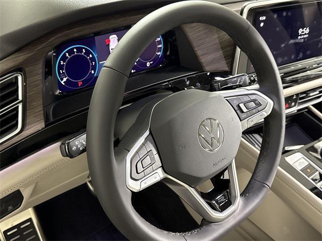 new 2025 Volkswagen Atlas car, priced at $51,431