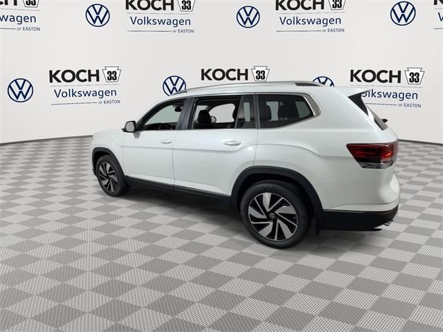 new 2025 Volkswagen Atlas car, priced at $46,911