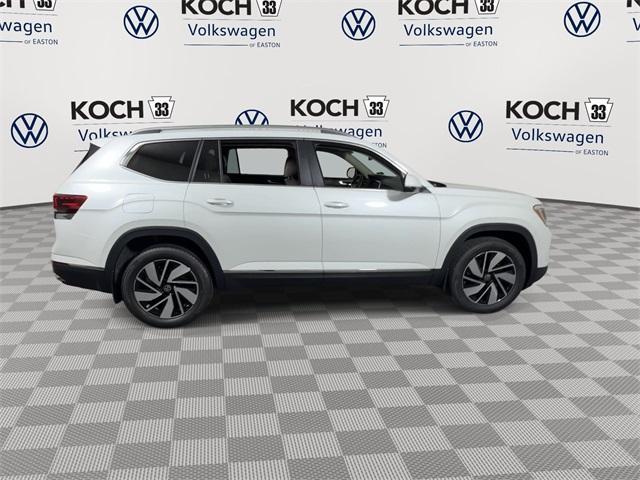 new 2025 Volkswagen Atlas car, priced at $46,911
