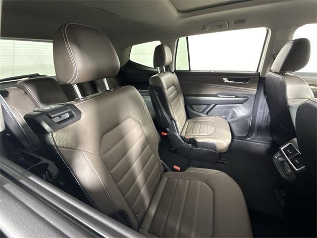 new 2025 Volkswagen Atlas car, priced at $46,911