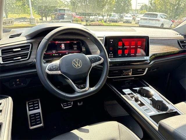 used 2024 Volkswagen Atlas car, priced at $43,987