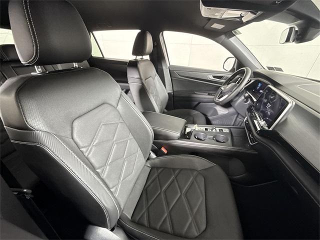 new 2026 Volkswagen Atlas Cross Sport car, priced at $42,412