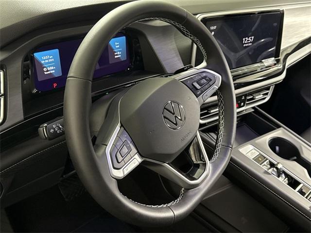 new 2026 Volkswagen Atlas Cross Sport car, priced at $42,412