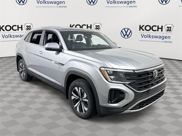 new 2026 Volkswagen Atlas Cross Sport car, priced at $42,412
