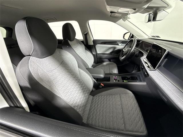new 2025 Volkswagen Tiguan car, priced at $32,376