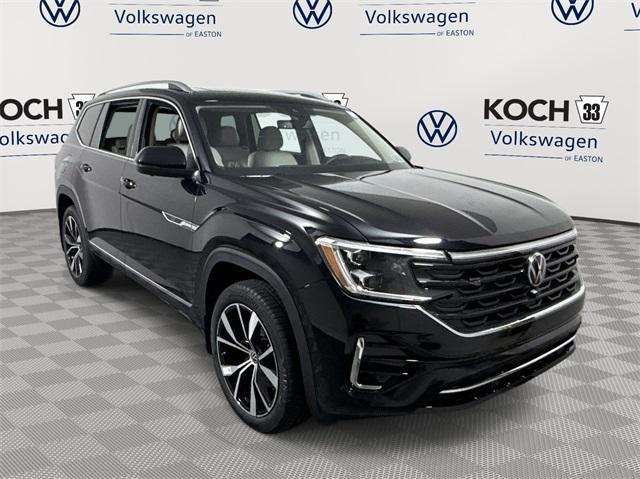 new 2025 Volkswagen Atlas car, priced at $52,236