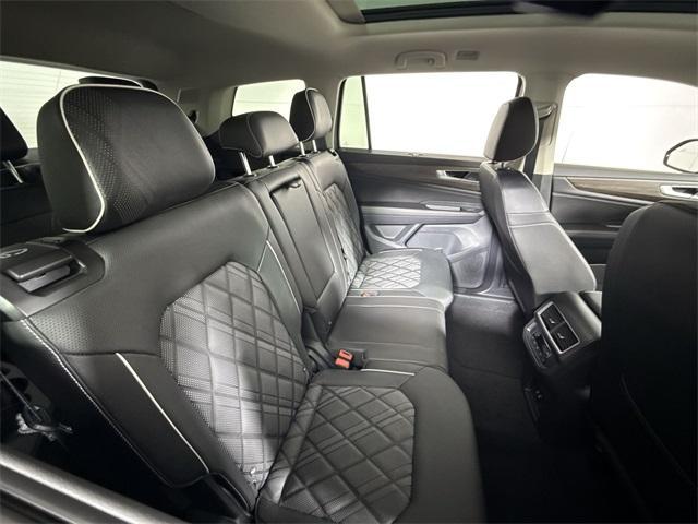 new 2025 Volkswagen Atlas car, priced at $53,691