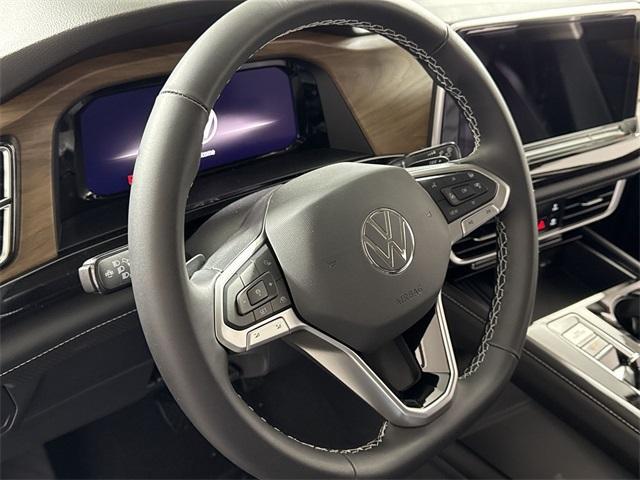 new 2025 Volkswagen Atlas car, priced at $43,382