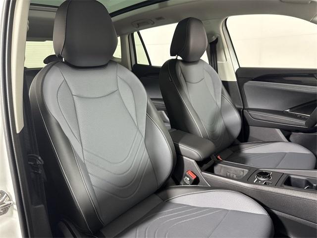 new 2025 Volkswagen Tiguan car, priced at $33,625