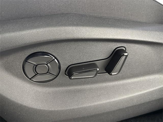 new 2025 Volkswagen Tiguan car, priced at $33,625