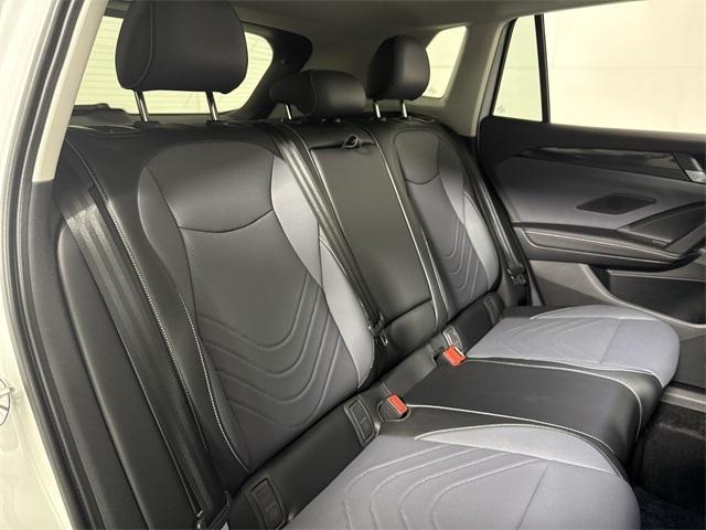new 2025 Volkswagen Tiguan car, priced at $33,625