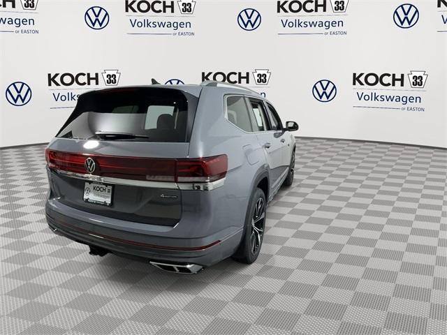 new 2025 Volkswagen Atlas car, priced at $52,021