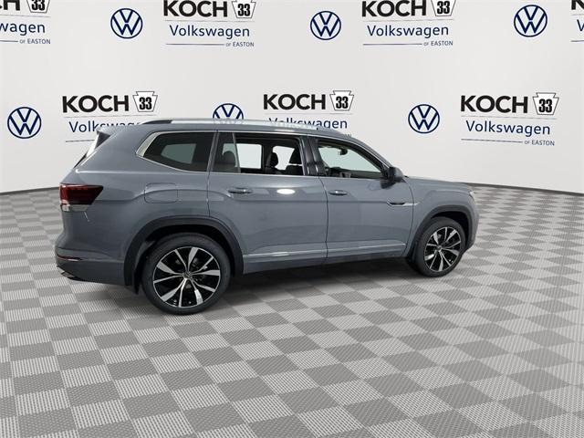 new 2025 Volkswagen Atlas car, priced at $52,021