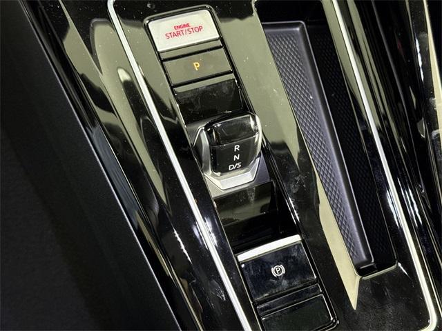 new 2025 Volkswagen Golf GTI car, priced at $42,915