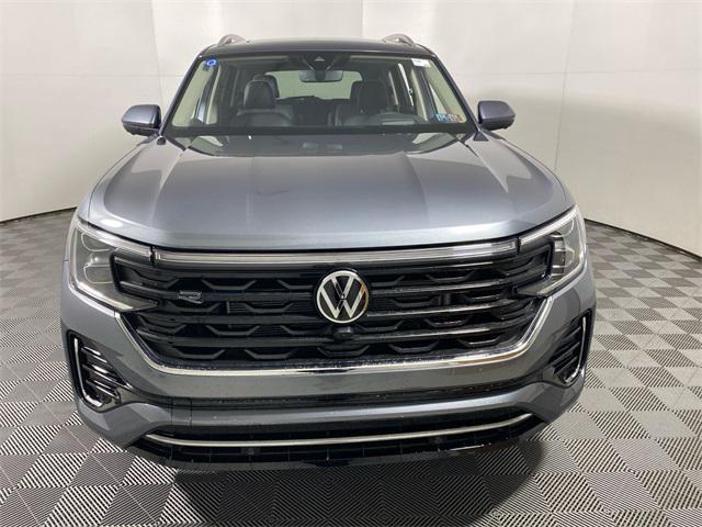 new 2024 Volkswagen Atlas car, priced at $50,716