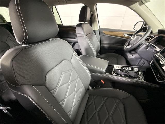 new 2025 Volkswagen Atlas car, priced at $45,682