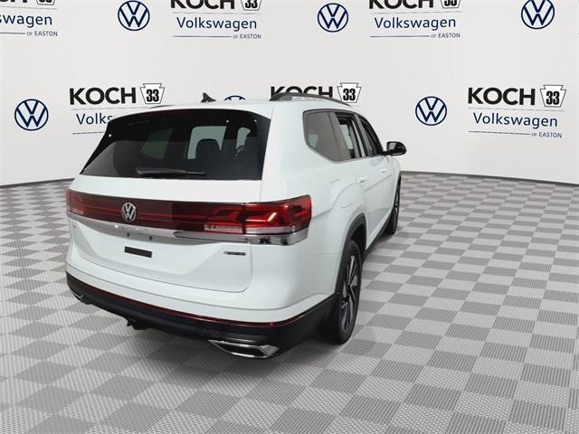 new 2025 Volkswagen Atlas car, priced at $45,682