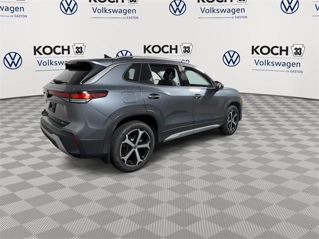 new 2025 Volkswagen Tiguan car, priced at $36,076