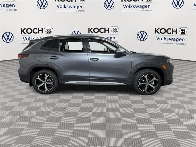 new 2025 Volkswagen Tiguan car, priced at $36,076