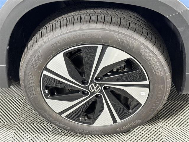 new 2025 Volkswagen Taos car, priced at $30,796