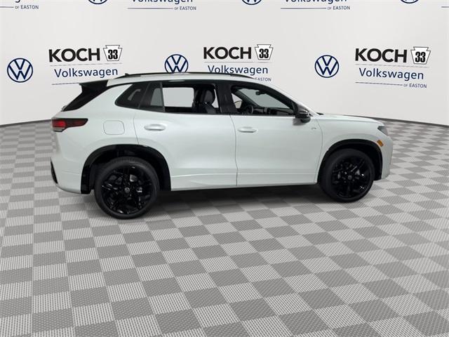 new 2025 Volkswagen Tiguan car, priced at $39,202