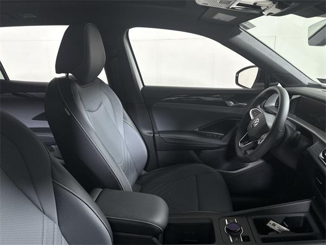 new 2025 Volkswagen Tiguan car, priced at $39,202