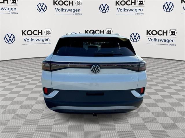 new 2025 Volkswagen ID.4 car, priced at $54,916