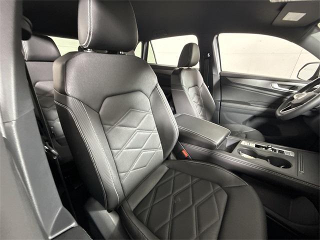new 2025 Volkswagen Atlas Cross Sport car, priced at $38,541