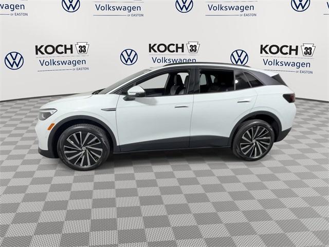 new 2025 Volkswagen ID.4 car, priced at $46,271