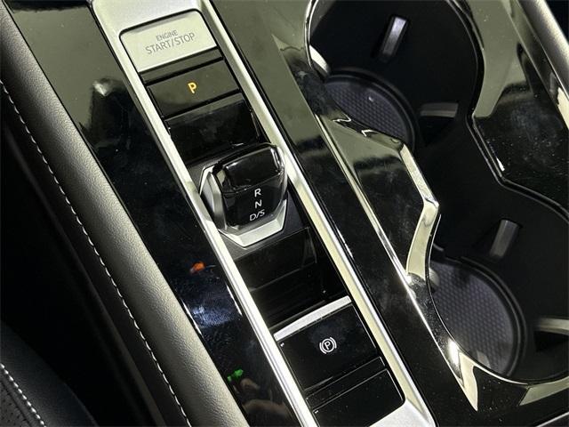 new 2026 Volkswagen Atlas car, priced at $48,659