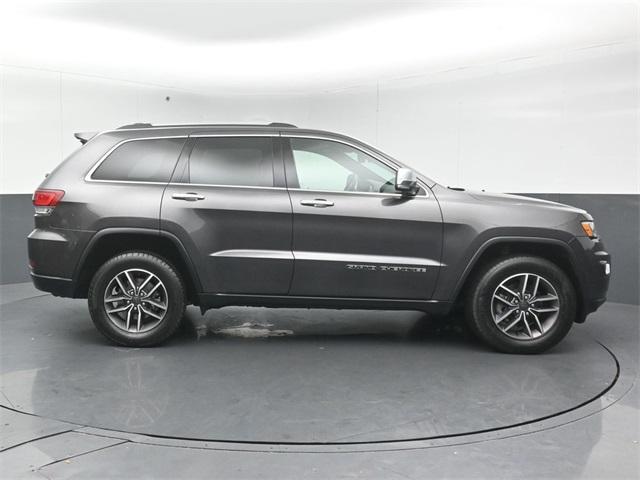used 2020 Jeep Grand Cherokee car, priced at $17,999