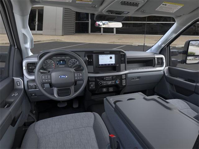 new 2025 Ford F-350 car, priced at $50,871