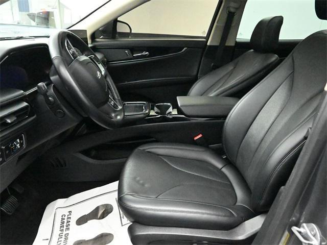 used 2023 Lincoln Nautilus car, priced at $44,295