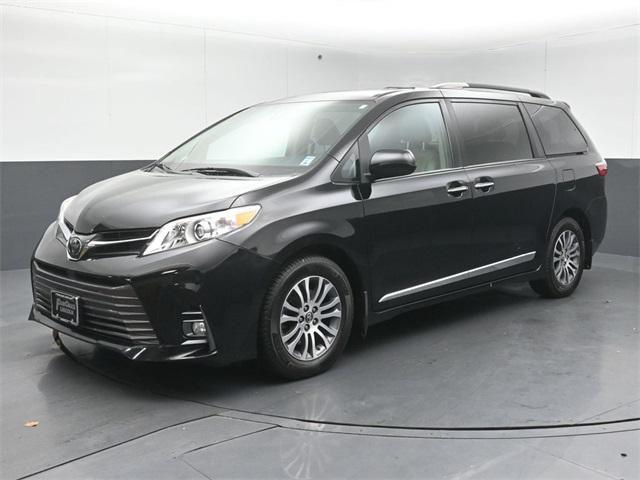 used 2018 Toyota Sienna car, priced at $24,595