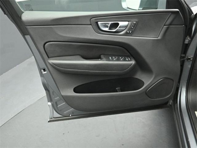 used 2020 Volvo XC60 car, priced at $21,525