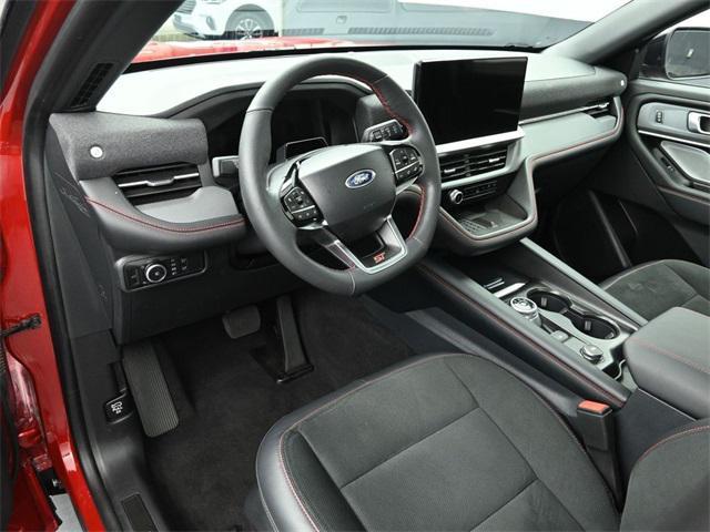 used 2025 Ford Explorer car, priced at $50,999