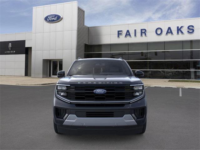 new 2025 Ford Expedition car, priced at $87,252