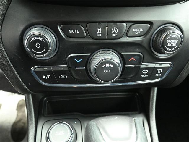 used 2019 Jeep Cherokee car, priced at $15,910