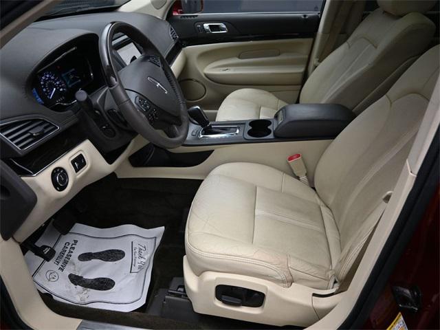 used 2015 Lincoln MKT car, priced at $9,985