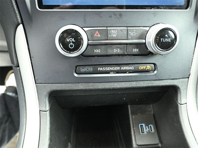used 2023 Ford Edge car, priced at $23,595